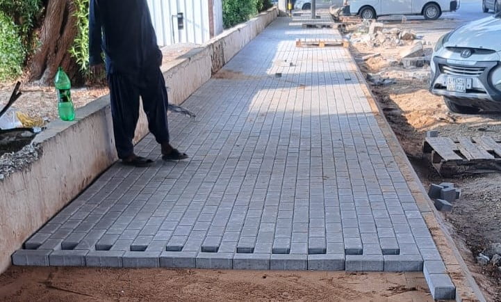 Subcontractor for interlocking & curb stone: Inter Lock and Curb stone Civil Works in jeddah Riyadh Saudi Arabia